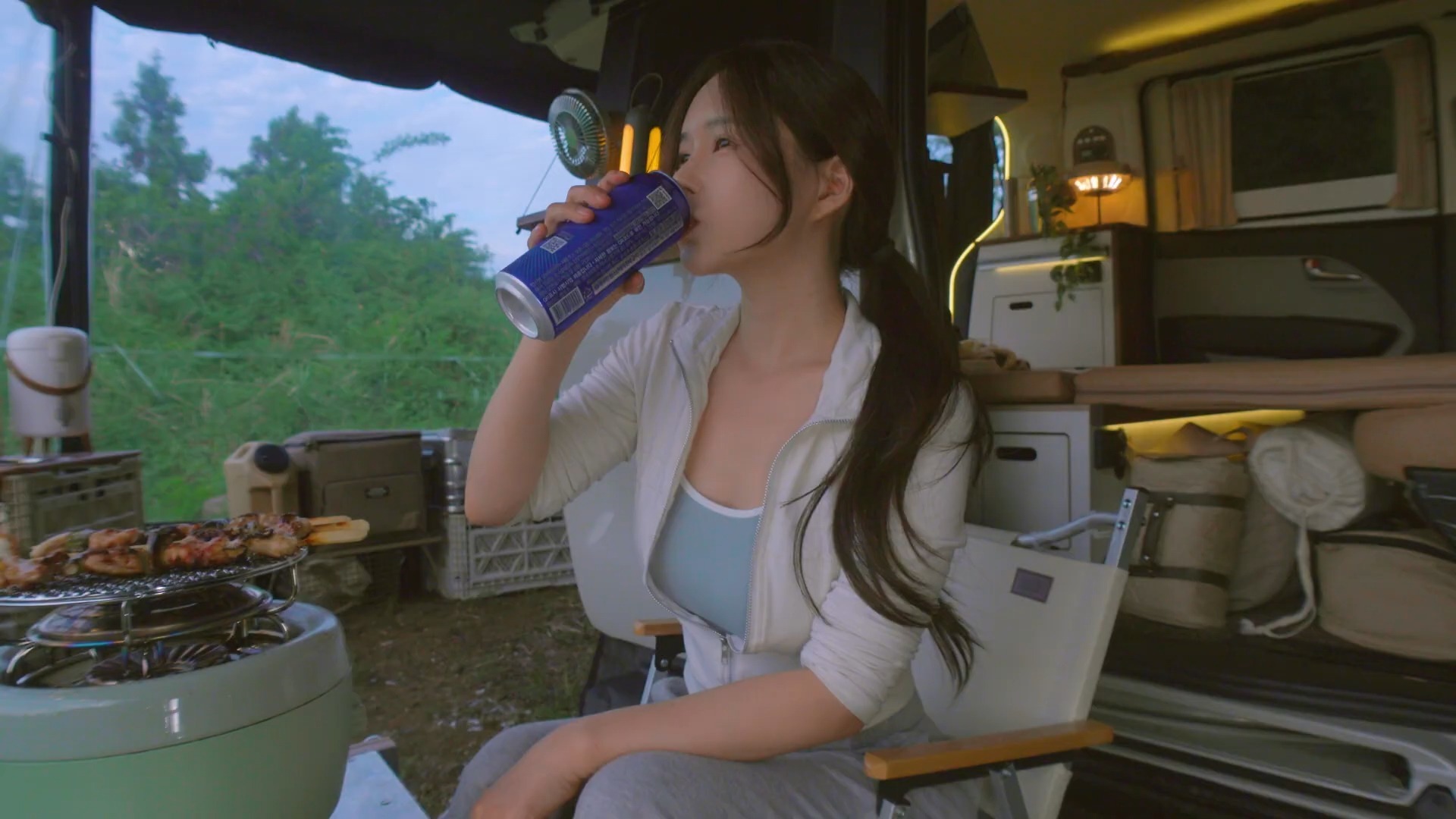 湖南警方通报记者采访被摔毁设备事件：涉事者已被刑拘